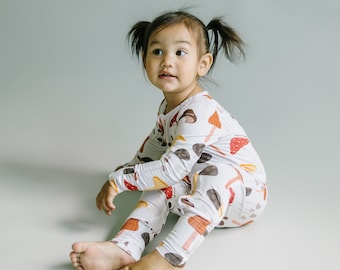 Bamboo Baby Pajamas: Mushroom Print Zipper Footie Sleeper