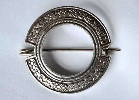 1990s Huge, heavy, SOLID STERLING SILVER, vintage… - image 4