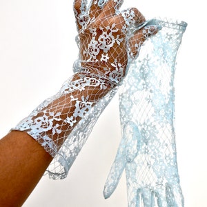 1950s/1960s powder blue, sheer lace, mid-arm nylon gloves w/rose trellis pattern. Size Medium-Large. Mid-Century. Gossamer. Floral. Flowers. image 4