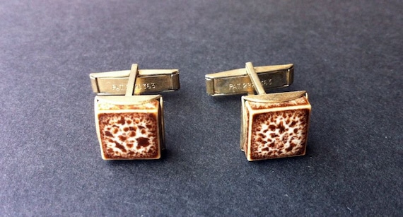 1950s/1960s goldtone cufflinks with glazed cerami… - image 1