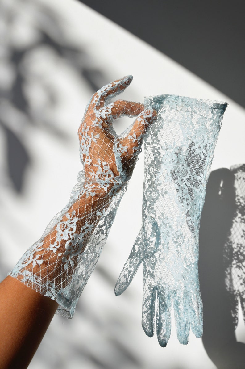 1950s/1960s powder blue, sheer lace, mid-arm nylon gloves w/rose trellis pattern. Size Medium-Large. Mid-Century. Gossamer. Floral. Flowers. image 5