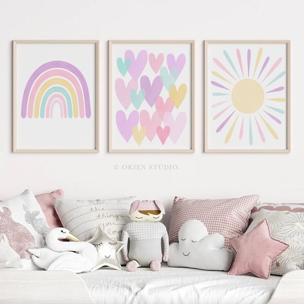 Decoración de dormitorio rosa púrpura pastel, Rainbow Sun Hearts Set de 3 impresiones de arte infantil, cartel de arco iris de acuarela, dormitorio de niña púrpura rosa suave