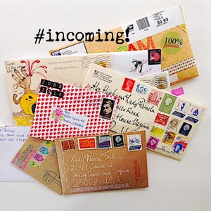 Lettre illustrée manuscrite, courrier postal unique, récit de voyage personnalisé, lettre d'un correspondant d'un inconnu, lettre d'oeuvres d'art de collection pour elle