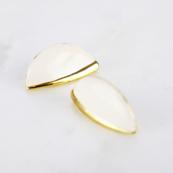80s White and Gold Pointed Earrings/ Mod/ Abstract Earrings/ Minimalist Earrings/ Half Moon Semicircle Earrings/ Modern Clean Earrings