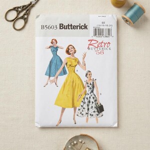 Butterick B5603 Retro '56 Schnittmuster | Vintage-Kleid im Stil der 1950er Jahre | Größen EE (14-16-18-20) | Ungeschnitten, originalgefaltet