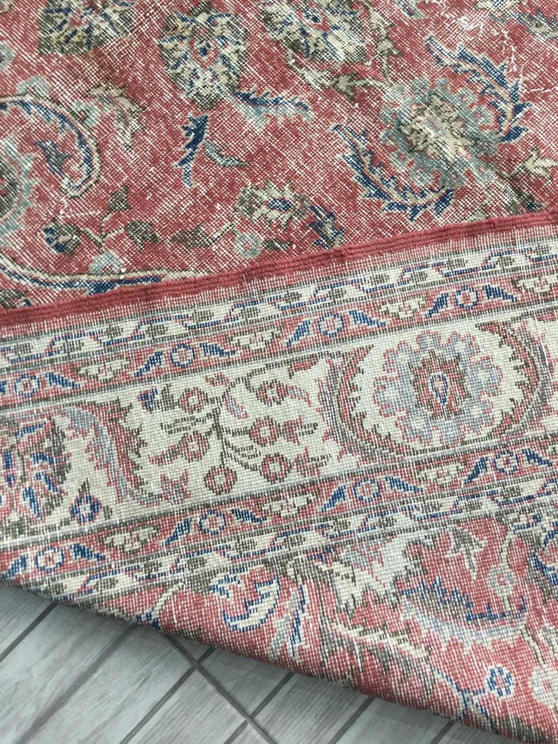 7x11 Neutral vintage muted area pale red rug Vintage oushak Etsy