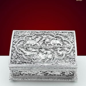 Luxurious Silver Coated Jewelry Box | Hand-Sculpted Resin Box