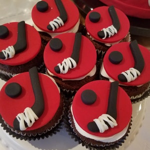 Hockey Stick Cupcake Topper