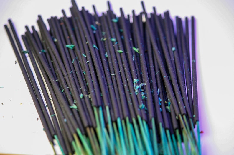 Incense Sticks Handmade (100 sticks) Premium Quality - 70 Scents - Buy 4 Get 2 FREE Plus Free Shipping 