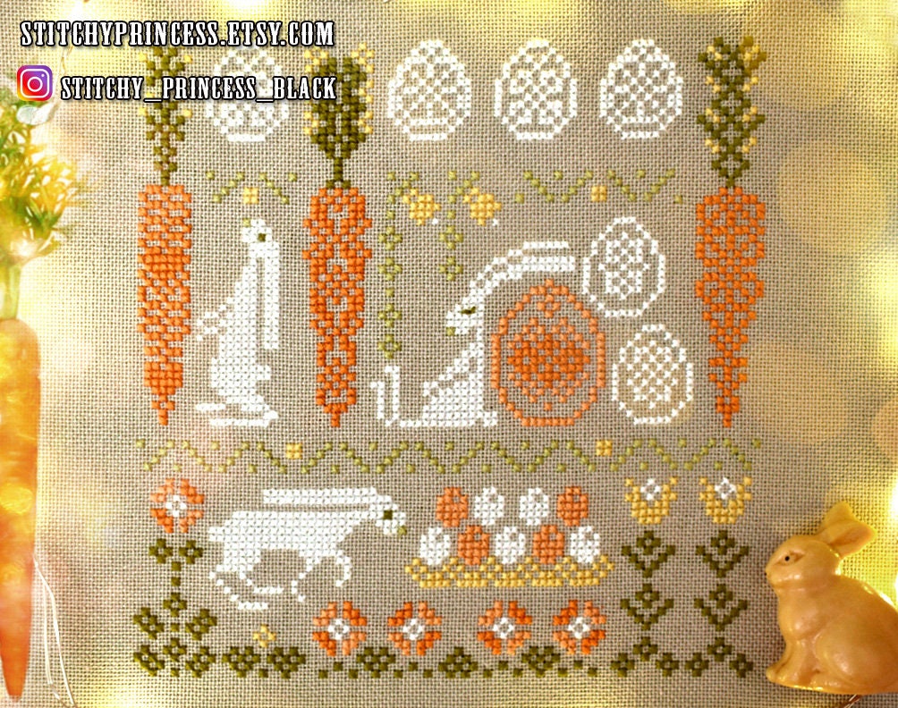 Calendrier De L'avent Cross Stitch Pattern Embroidery Patterns by Les  Petites Croix De Lucie