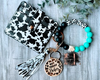 Personalized Wristlets,  Keychain, Wood Disc, Silicone Beads, Gift, Mother, Daughter, Bangle, Wallet, Gift For Her, Leopard, Cow, Beach,