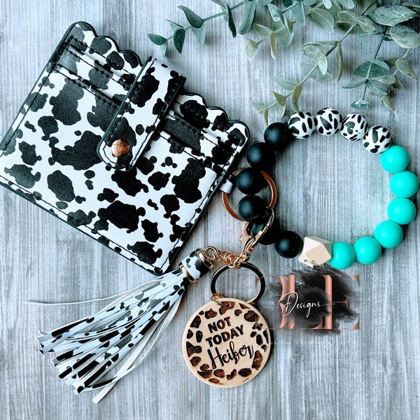 Personalized Wristlets,  Keychain, Wood Disc, Silicone Beads, Gift, Mother, Daughter, Bangle, Wallet, Gift For Her, Leopard, Cow, Beach,