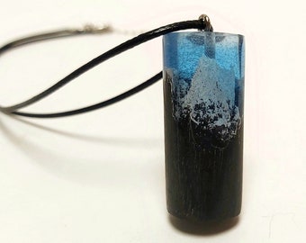 Wooden necklace and epoxy resin | Mountains Blandine Leather Wood