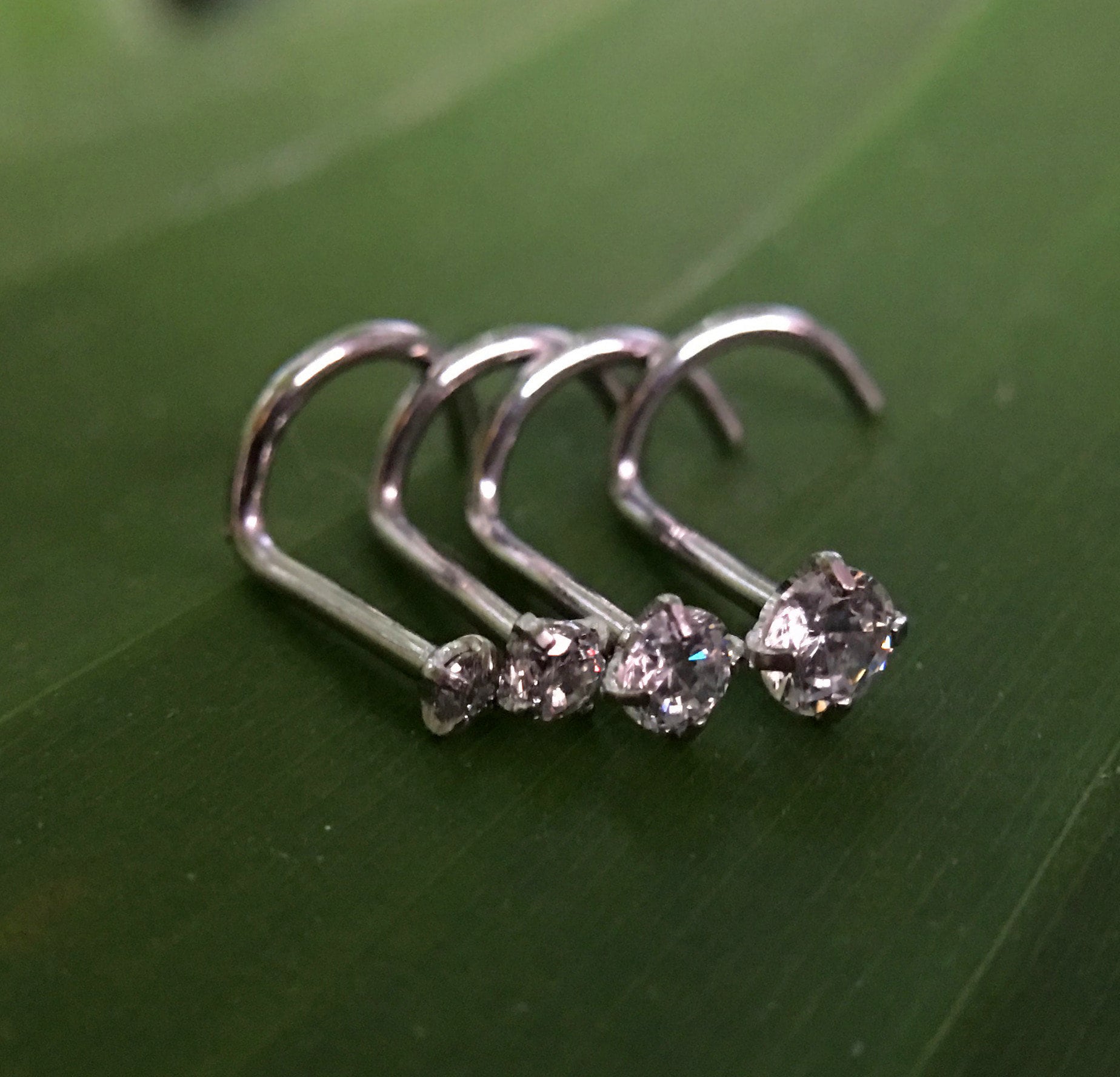 Acquista Anello Da Naso Seward In Taglio Rotondo 0.01 Carati , Argento 925 Moissanite - Foto 9