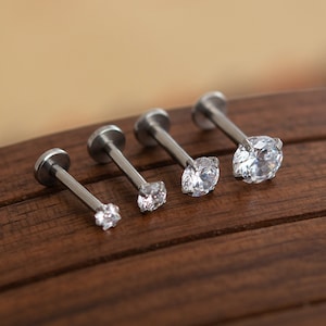 CZ Labret Piercing/Cartilage earring/Tragus piercing/Conch piercing/Cartilage piercing/Labret/CZ Labet/Helix