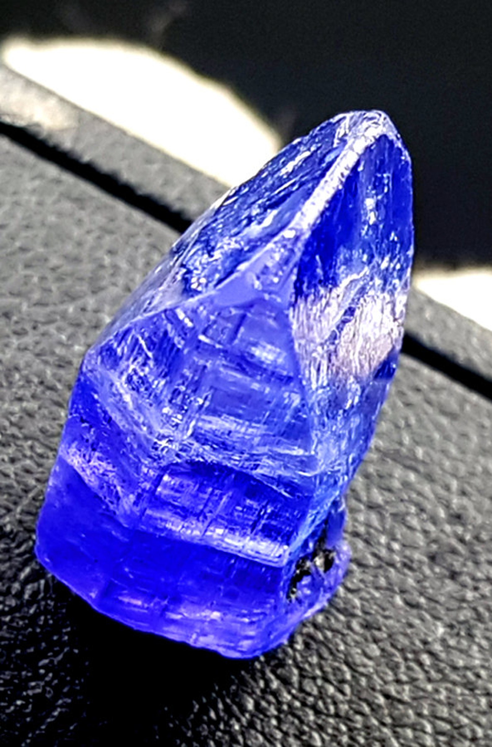 Tanzanite Crystal Terminated Tanzanite Stone 28.55 Carats Etsy