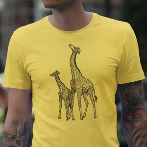 Moon Mouse Apparel Mommy Giraffe Unisex Adult Printed Cotton Crew T Shirt