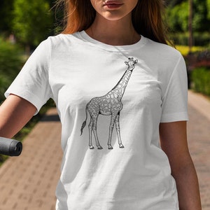 Moon Mouse Apparel Long Neck Giraffe Unisex Adult Printed Cotton Crew T Shirt