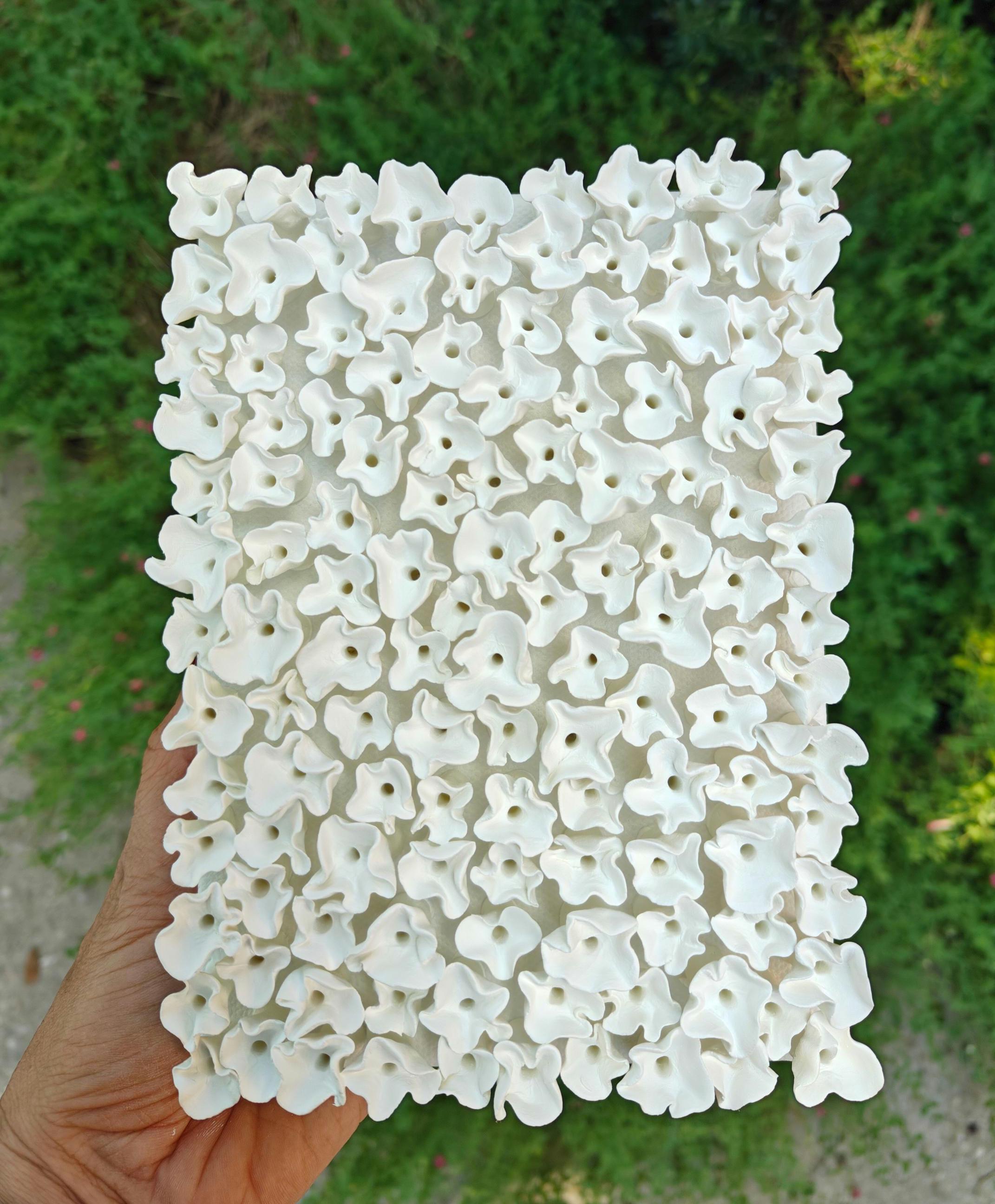 White Clay Floral Wall Sculpture: 3D Abstract Artwork (5x7 Canvas).