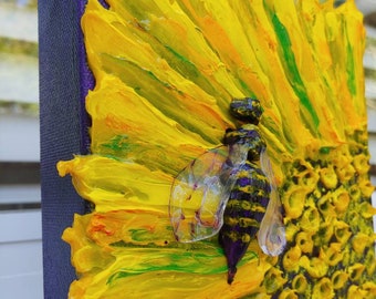 Honey Bee Decor, 6-inch Bee on Sunflower Canvas, Bee Wall Sculpture, Bee  Wall Art, Small Yellow Original Painting, Optimistic Painting 