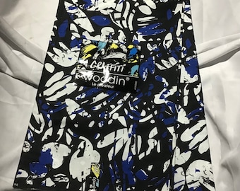 Woodin Graffiti Afrikanischer Stoff - schwarz, blau, weiß ** [2 YARD MINIMUM] **