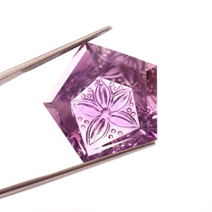 Natural Amethyst Fantasy Cut Carving Fancy Gemstone Hand Carved Size 23x23x10 mm 32 Carat Fantasy Cut +AAAA Genuine and Natural Stone.