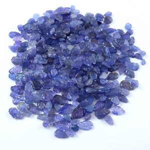 Beautiful Leaf | Natural Tanzanite | Tanzanite Leaf | Leaf | Carving | Gemstone | Tanzanite Lot | Leaf Necklace | Hand Carved Loos Gemstone
