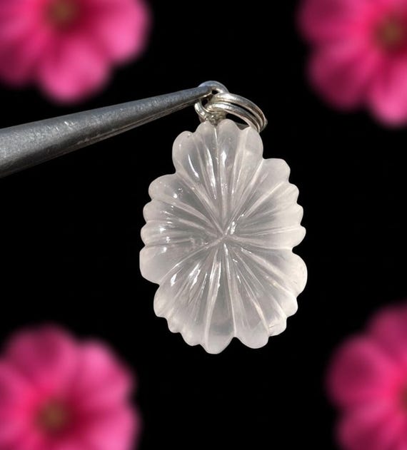 Pierre Précieuse Sculptée Fleur De Rose 26mm – Améthyste, Plaqué Argent 18k – Pour Bijoux
