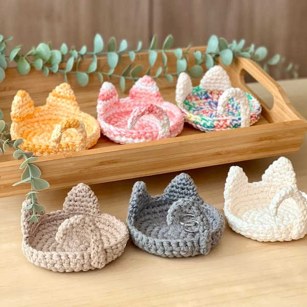 Cat Ring Dish (1 piece)| Hand-Crocheted | 100% Cotton | Trinket Dish | Jewelry Holder | Cat Lover Gift | Engagement Gift| Cat Home Decor