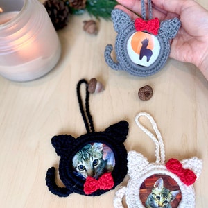 Crochet PATTERN: Cat Ornament & Photo Frame Holiday Home Decor Christmas Personalized Ornament Festive Kitty Garland Cat Lovers Gift image 7