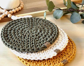 Chunky Round Hot Pad- 3 sizes Option, with or without hanging loop