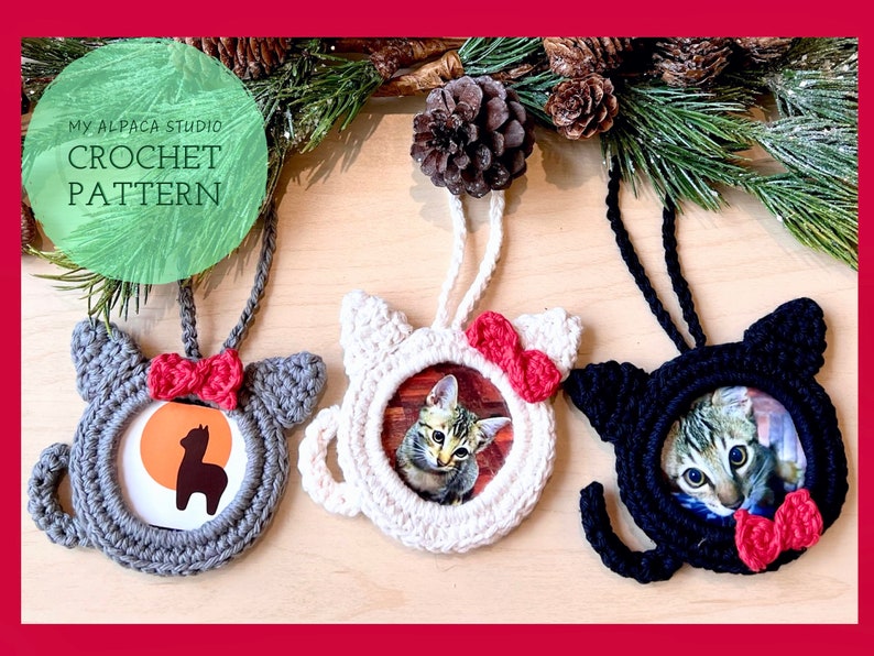 Crochet PATTERN: Cat Ornament & Photo Frame Holiday Home Decor Christmas Personalized Ornament Festive Kitty Garland Cat Lovers Gift 画像 1