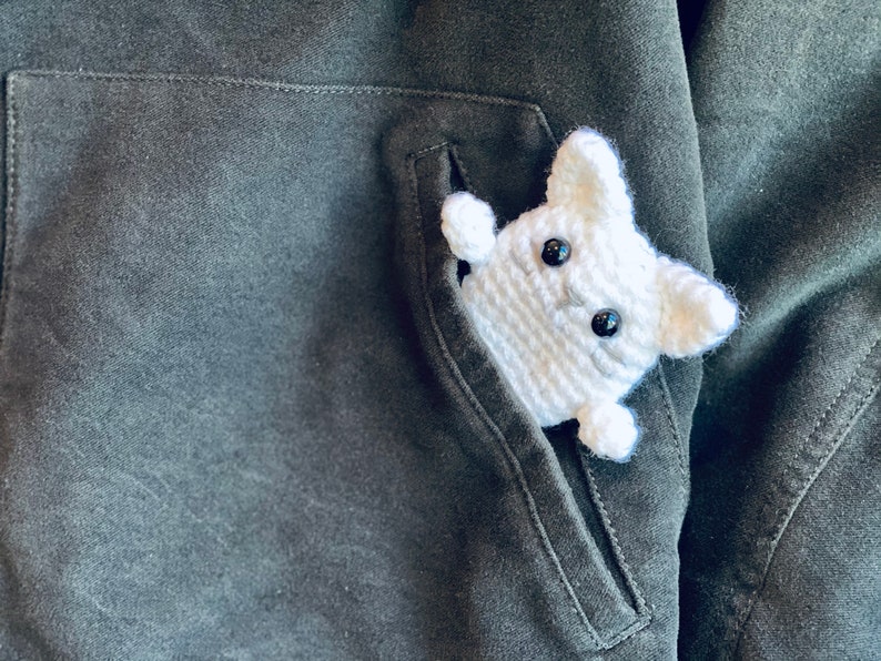 Ganchillo, 2 tamaños: Muñeco de bolsillo de gato Amigurumi / Decoración espeluznante de Halloween / Guirnalda de fantasmas de Halloween / Llavero de gato / Broche de gatito / Regalo para amantes de los gatos imagen 10