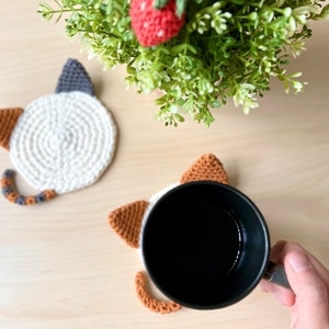 Cat Coaster 1 piece Bicolor Series Hand-crocheted 100% Cotton Cute Kawaii Home Decor Minimalistic Kitty Mug Rug Cat Lovers Gift image 7