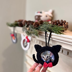 Crochet PATTERN: Cat Ornament & Photo Frame Holiday Home Decor Christmas Personalized Ornament Festive Kitty Garland Cat Lovers Gift image 5