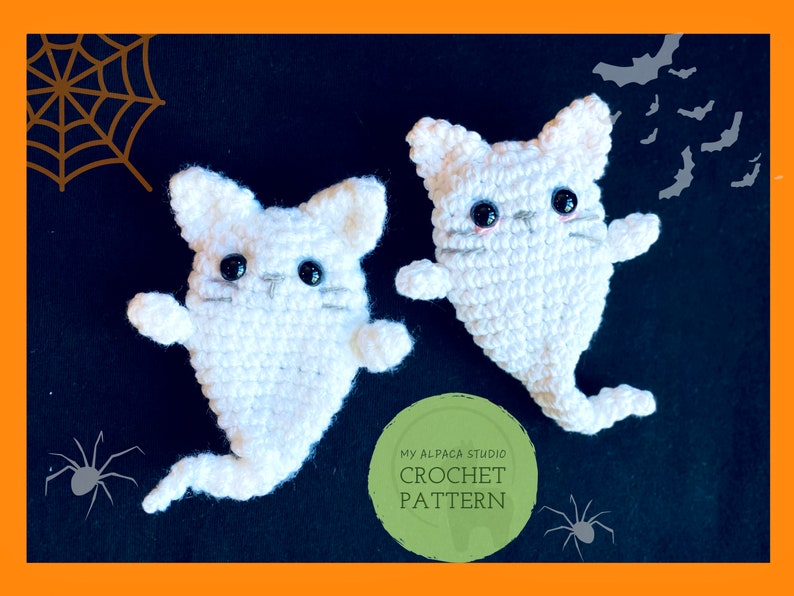 Ganchillo, 2 tamaños: Muñeco de bolsillo de gato Amigurumi / Decoración espeluznante de Halloween / Guirnalda de fantasmas de Halloween / Llavero de gato / Broche de gatito / Regalo para amantes de los gatos imagen 1