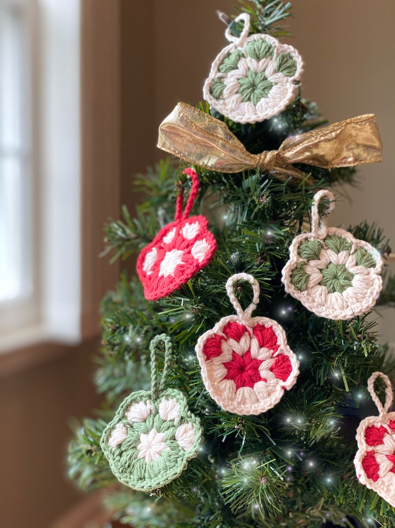 Paw Print Christmas Ornament Hand-crocheted 100% Cotton image 4