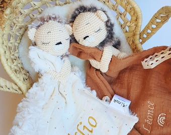 Personalized lion comforter, 2-in-1 comforter, flat comforter, pacifier clip