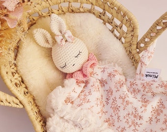 Doudou de conejo personalizado, Doudou plano, idea de regalo de nacimiento, regalo de bebé