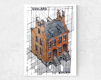 Puede incluir: Una ilustración dibujada a mano de una casa adosada de ladrillo rojo con un techo gris. La casa está dibujada en perspectiva isométrica y está rodeada por un patrón de cuadrícula. El texto "SOULARD" está escrito en la parte superior de la imagen y "DYLLAN" está escrito en la parte inferior.