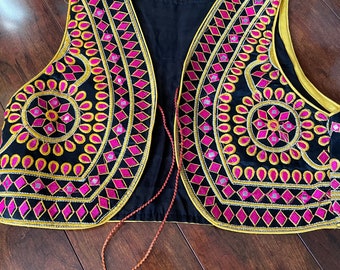 Femeia care cauta Indian de Vest