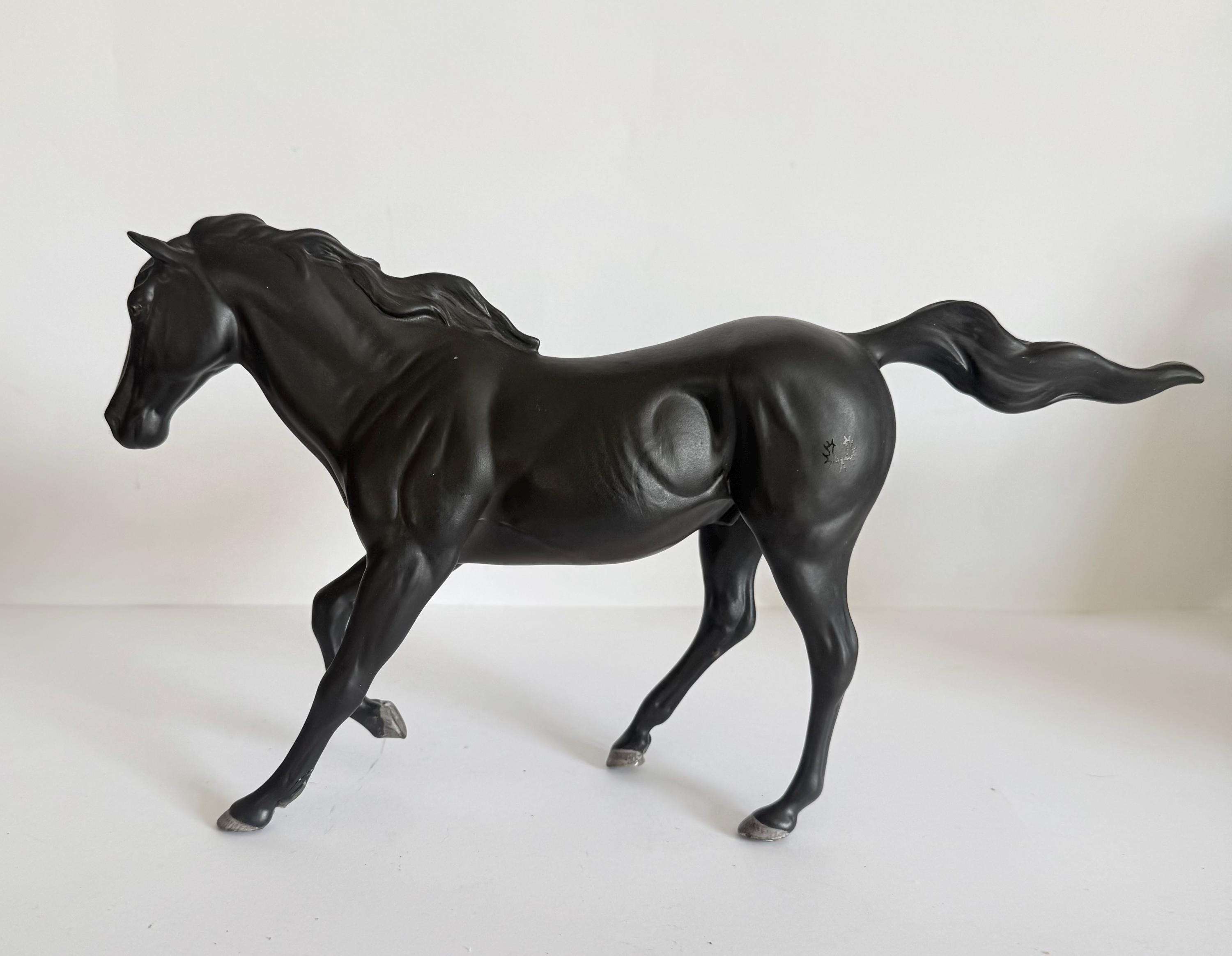 ロイヤルドルトン　馬　置物　 Black Beauty ＆ Foal ロイヤルドルトン 馬 置物 Black Beauty ＆ Foal ロイヤルドルトン 馬
