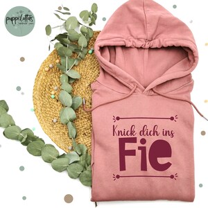 Iron-on image * bend yourself into the fie * iron-on * desired color * statement