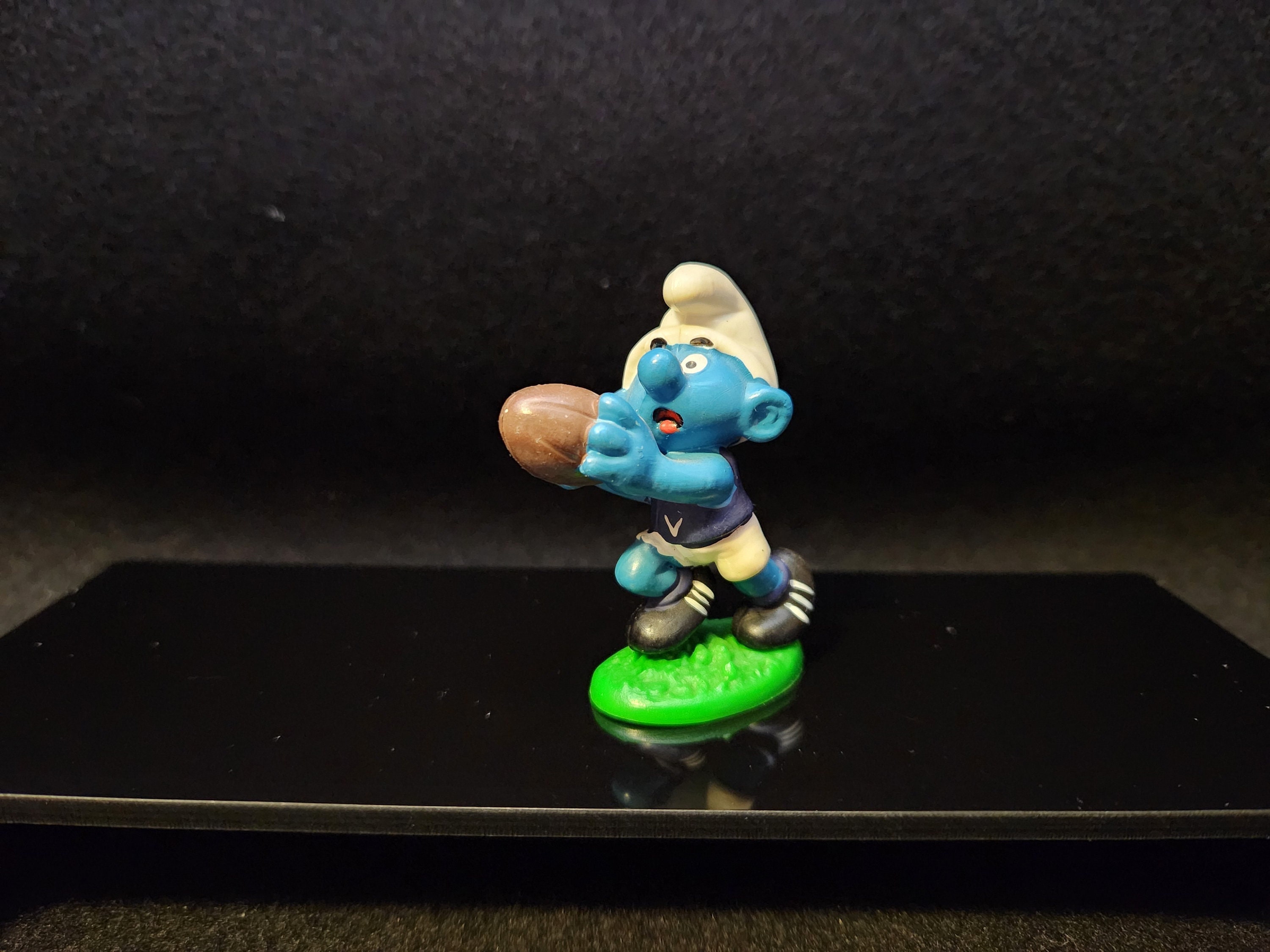 Australian Football Smurf blue Shirt Smurfs Village Figurine - Etsy