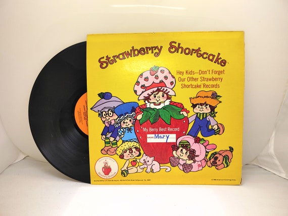 Strawberry Shortcake Sweet Songs Vinyl Record - Vintage LP Disc W