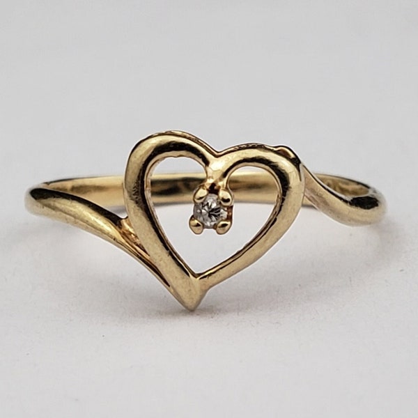 Estate Vintage 10K Solid Gold Genuine Diamond Bypass Sweetheart Ring 3-1/2 MH-224 GR