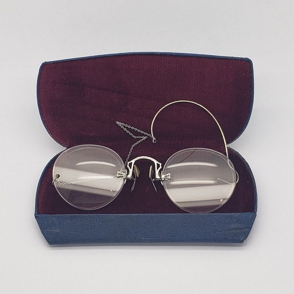 Antique SHURON 10K Solid White Gold Bridge Pince Nez Rimless Glasses with Chain and Ear Hook Wire in Original Case MH-4518 M