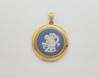 Mid-Century VAN DELL Wedgwood Blue & White Jasperware 12K Gold Filled Locket Pendant 2" long x 1-1/2" wide 21.0 grams MH-5152