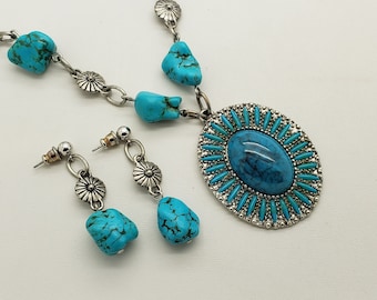 Estate Vintage Southwestern Style Large Faux Sky-Blue Turquoise Silver Tone Pendant Necklace & Dangle Earrings Partial Set Demi Parure