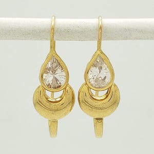 Estate 18K 750 Solid Italian Gold & Cubic Zirconia Teardrop Crescent Moon Fixed Hook Earrings 1-3/8" long x 1/2" wide 4.47 grams MH-5907